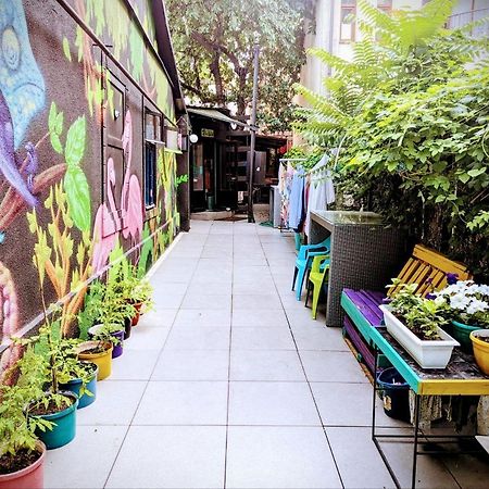 Bern Hostel Chisinau Eksteriør bilde