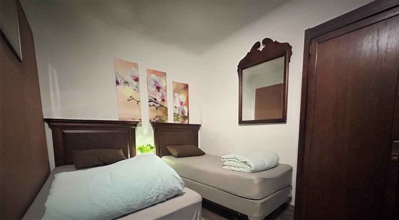 Bern Hostel Chisinau Eksteriør bilde
